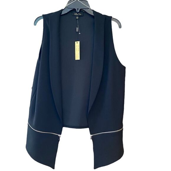 Melissa Paige Sz L NWT Black Open Metal Zipper Moto Music Concert High Lo Vest - Picture 1 of 7